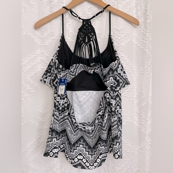 •••SOLD•••NWT Aztec Tankini Top - Picture 2 of 4
